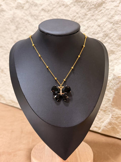 Collana Farfalla Cristallo – Colori Mix – Confezione da 12 Pezzi