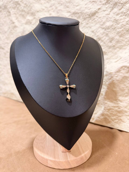 Collana Croce Vintage con Smalto Nero e Pietre Turchesi – Confezione da 12 Pezzi