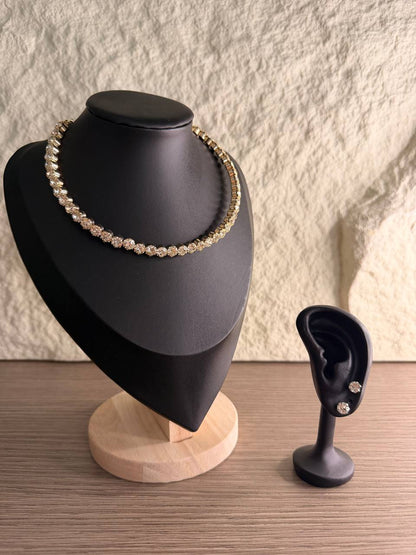 Set Collana e Orecchini Punto Luce con Pietre Luminose – Confezione da 24 Pezzi