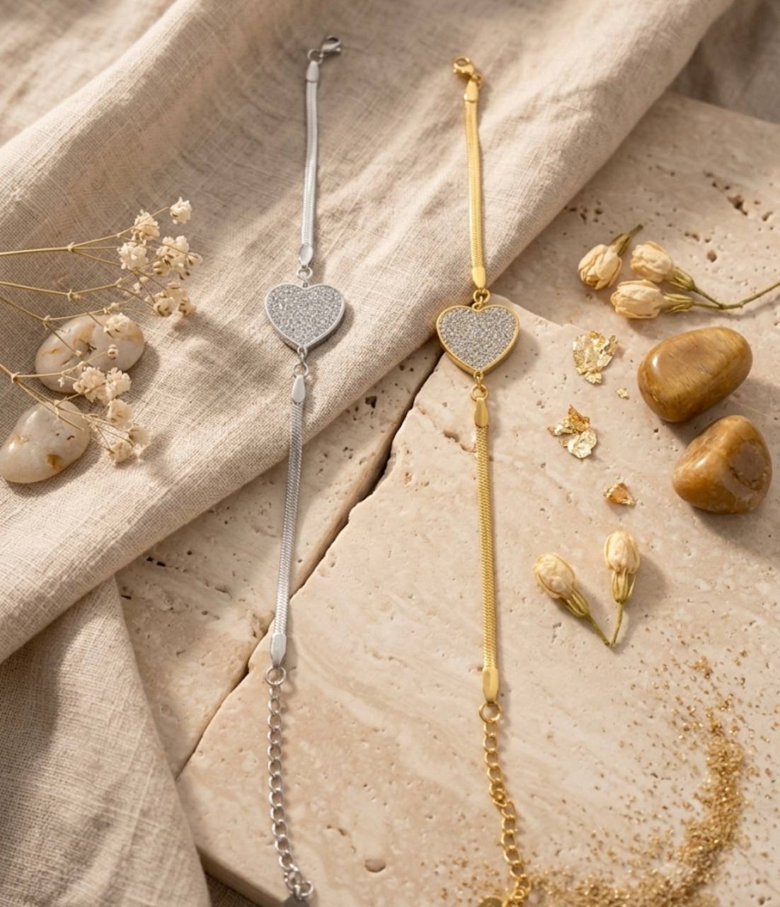 Bracciale Catena Serpente con Cuore Pavé – Confezione da 12 Pezzi